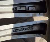 Alu kolo WHEELWORLD 9x20“ ET37, 5x112x66.5 a Pirelli PZero 255/35 R20 97Y AO 30%