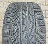 Alu kola originál TESLA 5x120x64 Přední 9.5x19" ET40 a Pirelli P Zero Winter 255/45 R19 104V XL 80% , Zadní 10.5x19" ET45 a Pirelli P Zero Winter 285/40 R19 107V XL 70% + čidla tlaku TPMS + Poklice